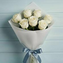 Букет 7 Белых роз Эдлесс Лав в Советске Калининградской области
