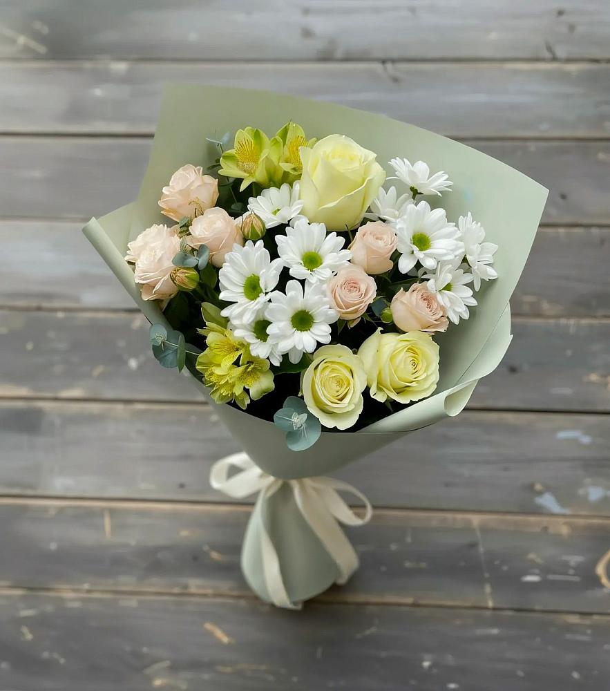 Букет цветов из: Альстромерии, Розы и Хризантемы в Советске Калининградской области