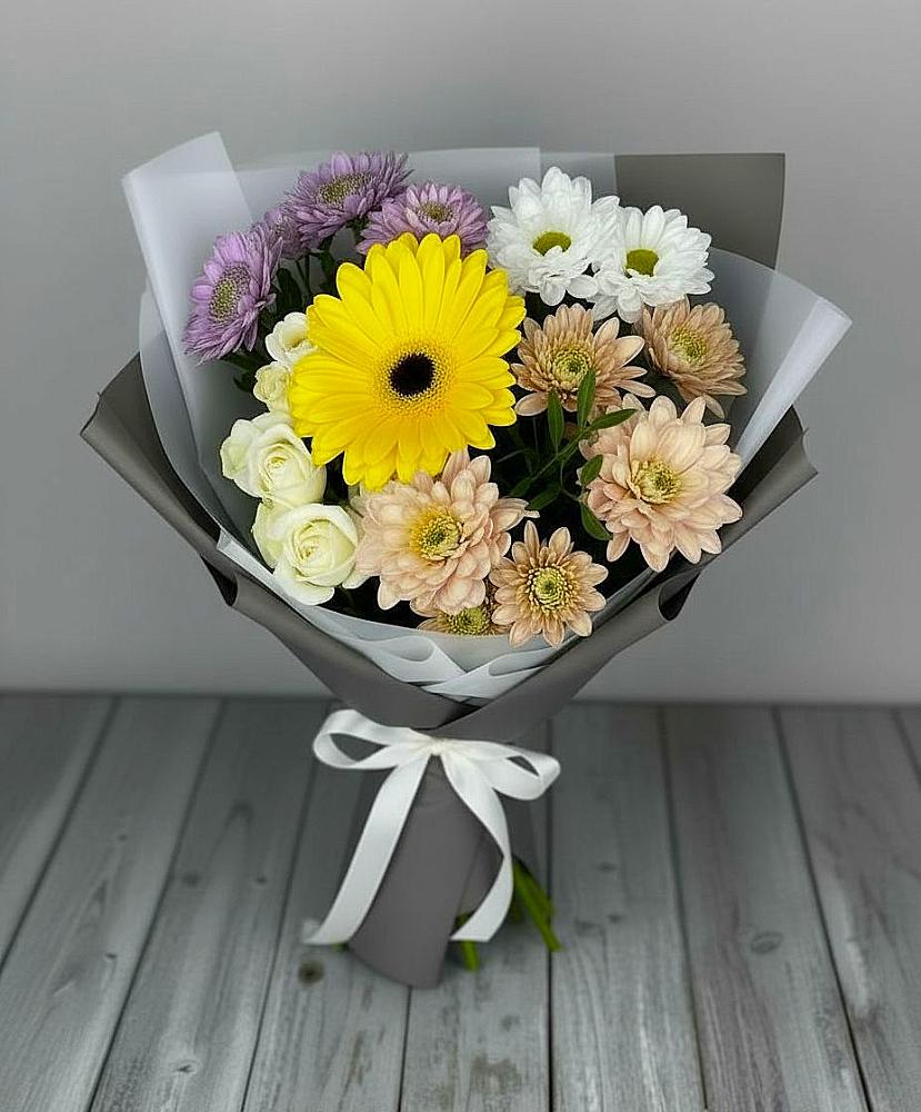 Букет цветов из: Розы, Герберы и Хризантемы в Советске Калининградской области